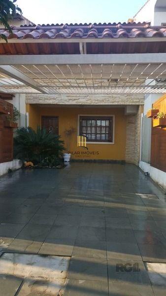 Casa 3 dormitórios no bairro Aberta dos Morros