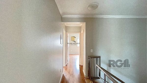 Casa Condominio em Porto Alegre, no bairro Hípica, com 3 dormitório(s), e 3 banheiros, à venda.