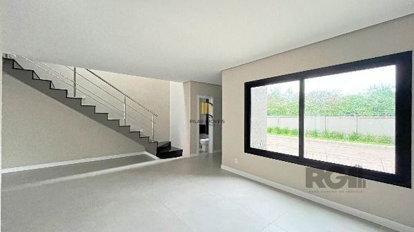 Casa Condominio em Porto Alegre, no bairro Hípica, com 3 dormitório(s), e 3 banheiros, à venda.
