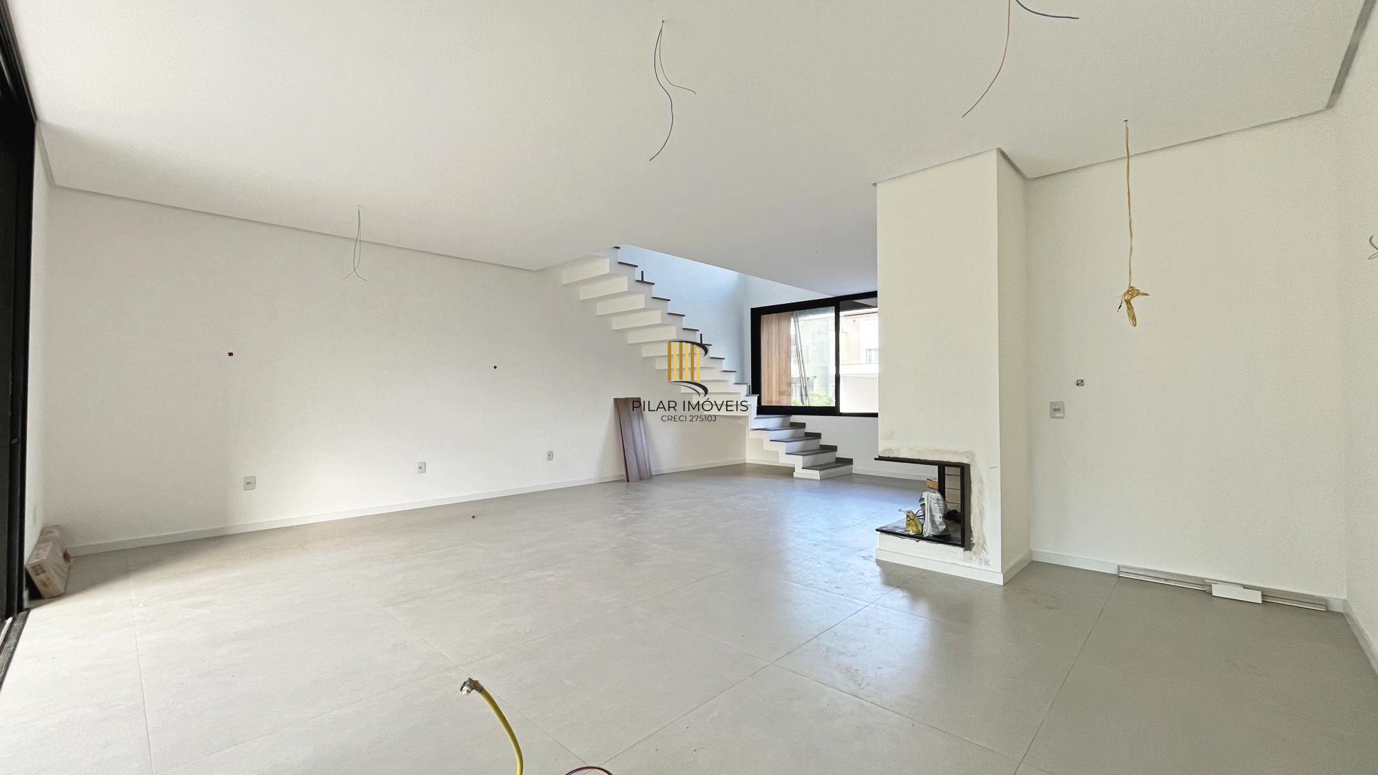 Casa Condominio em Porto Alegre, no bairro Hípica, com 3 dormitório(s), e 3 banheiros, à venda.