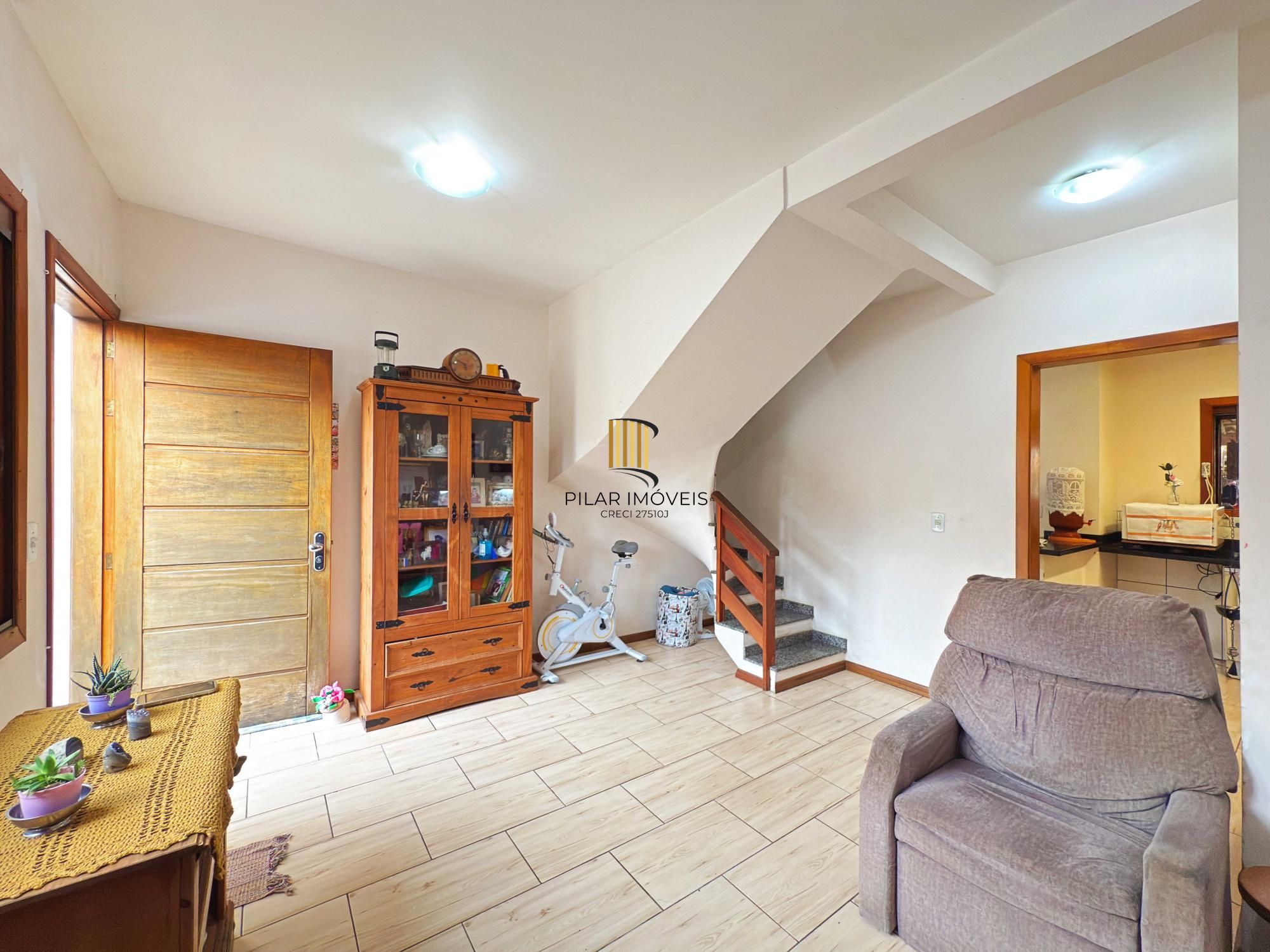 Sobrado 2 dormitórios no bairro Aberta dos Morros