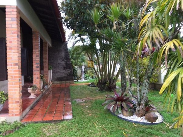Casa para Venda - 320000m², 3 dormitórios, sendo 1 suites, 10 vagas - Belém Novo