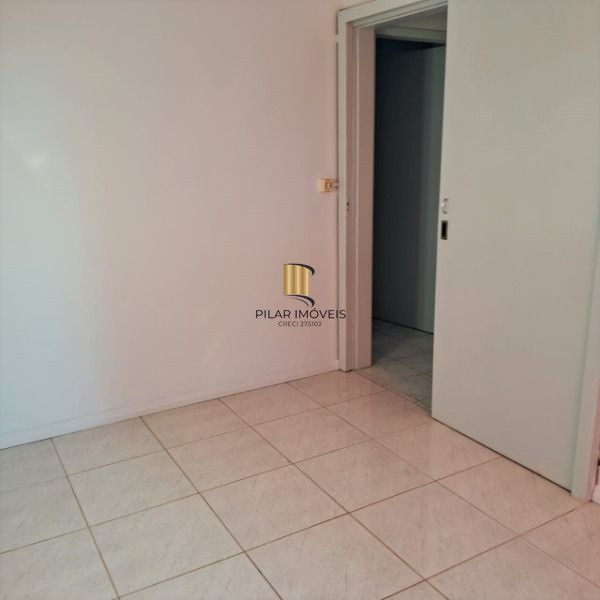 Apartamento em Porto Alegre, no bairro Santa Tereza, com 2 dormitório(s), e 2 banheiros, à venda.