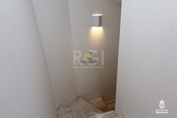 Casa para Venda - 178.85m², 4 dormitórios, sendo 2 suites, 2 vagas - Altos do Ipê