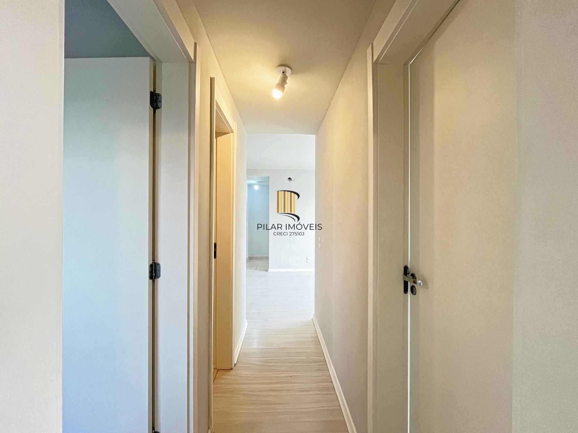 Apartamento 3 dormitórios no bairro Camaquã