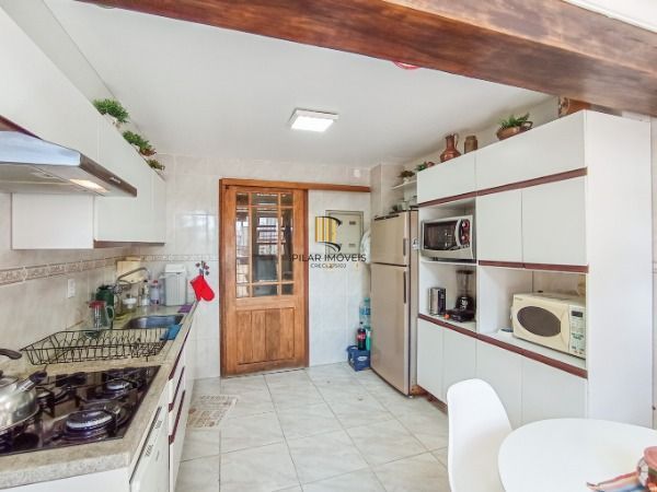 Casa Condominio para Venda - 227.4m², 4 dormitórios, sendo 2 suites, 4 vagas - Cristal