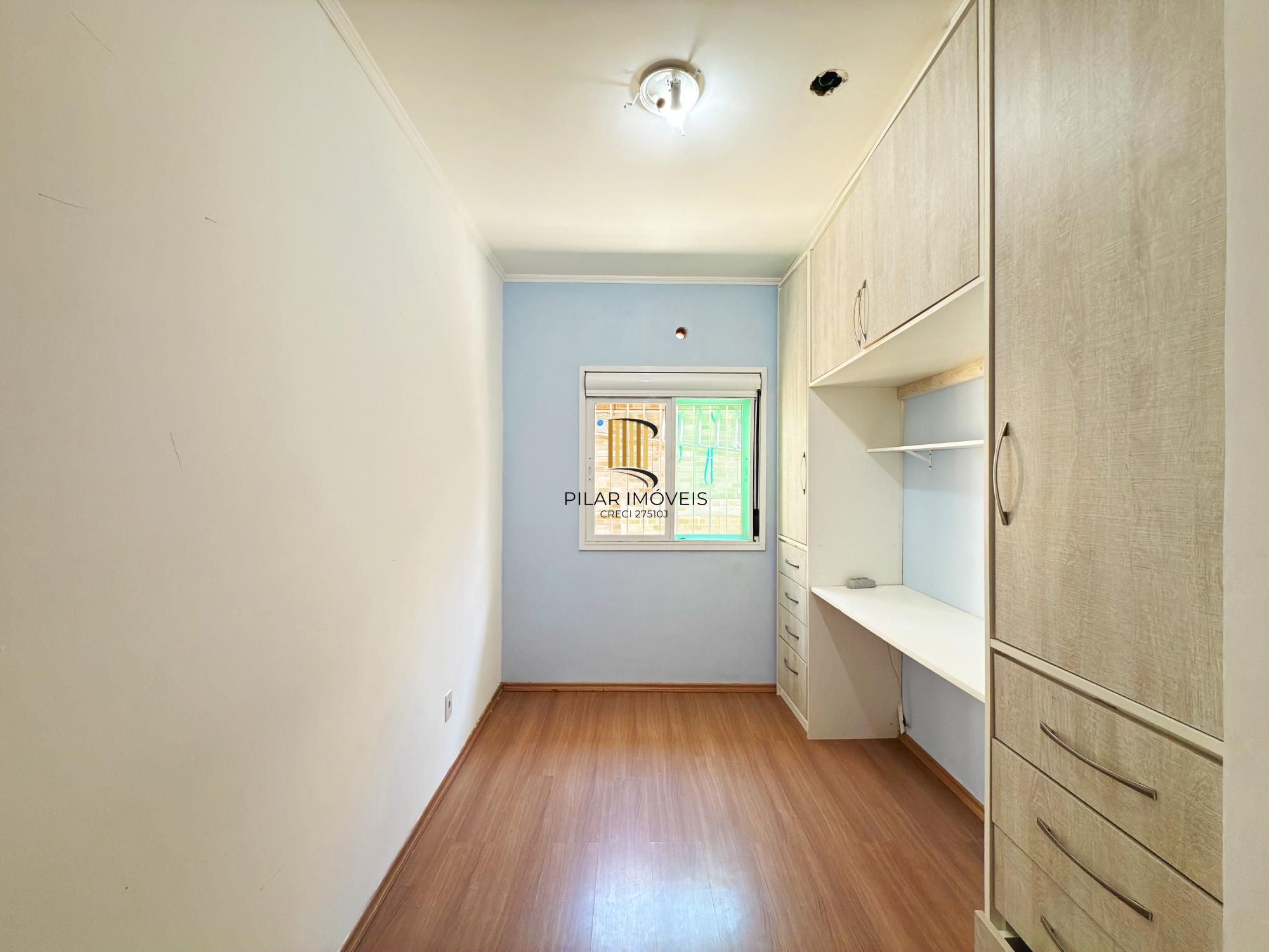 Casa Condominio em Porto Alegre, no bairro Aberta dos Morros, com 2 dormitório(s), e 2 banheiros, à venda.