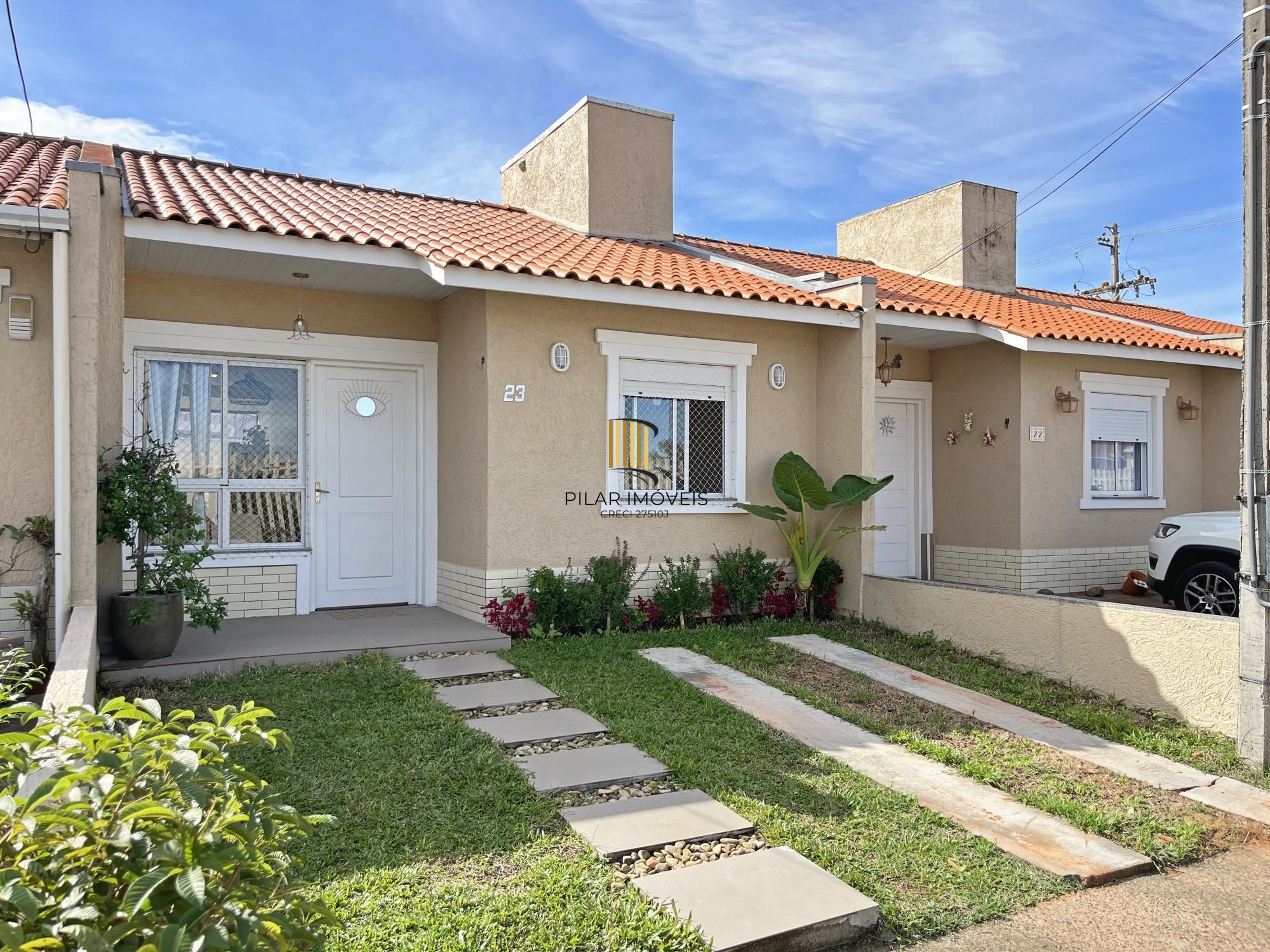 Casa de Condomínio 2 dormitórios no bairro Hípica