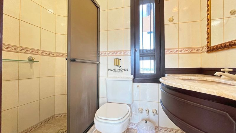Altos do lago- 455 m² de área privativa, 3 d, 3 vagas , piscina , Linda e ampla casa em condomínio.