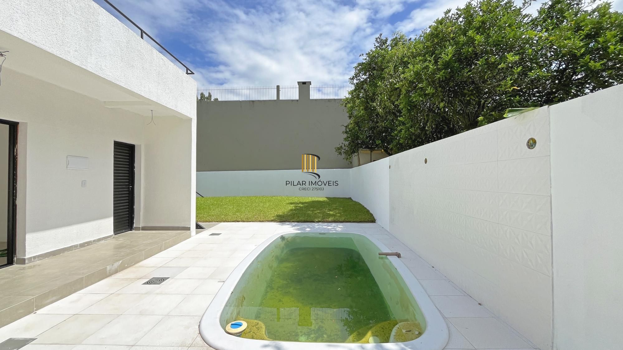 Casa 3 dormitórios no bairro Ipanema