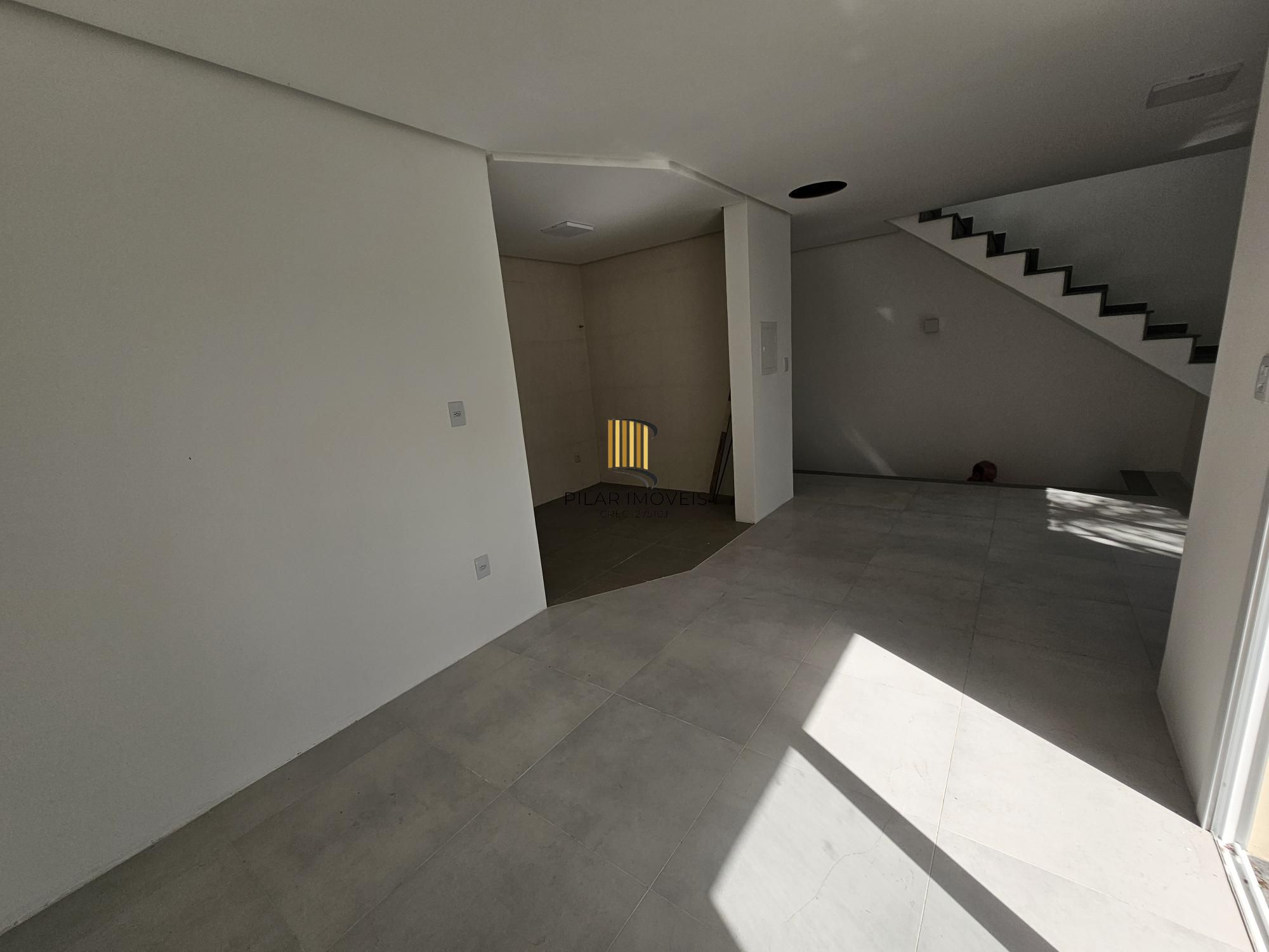 Casa de Condomínio 3 dormitórios no bairro Glória