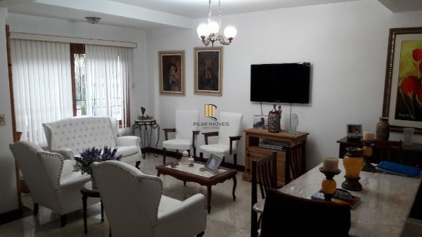 Sobrado para Venda - 240.43m², 3 dormitórios, sendo 1 suites, 2 vagas - Ipanema - Pilar Imóveis