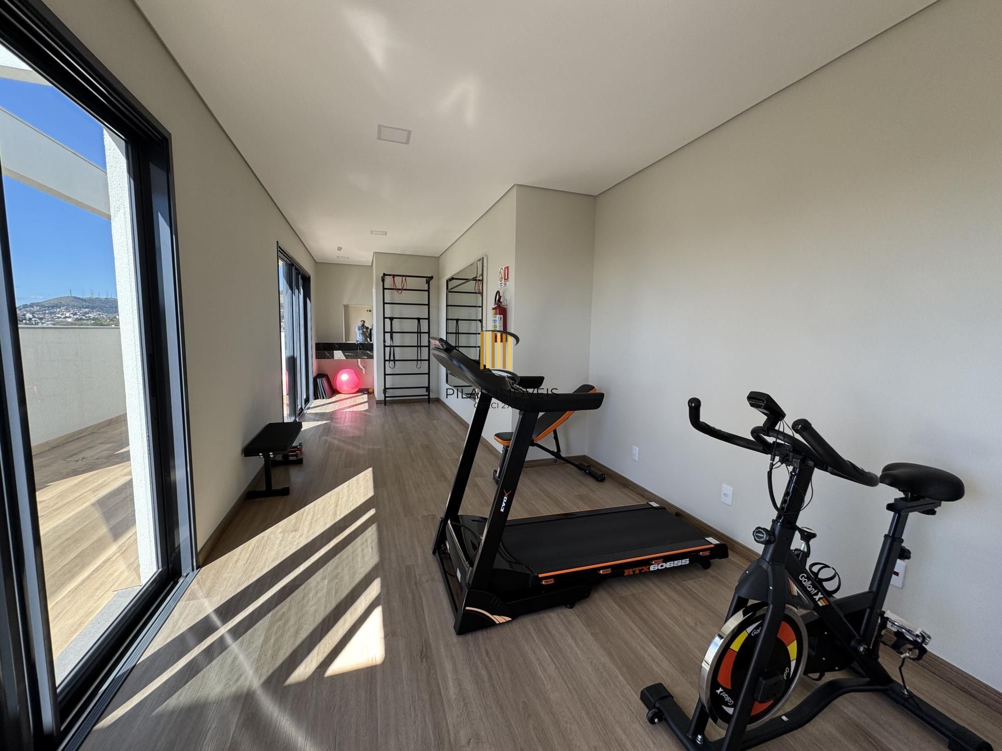 Apartamento 2 dormitórios no bairro Cristal