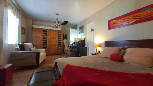 Predio para Venda - 353m², 4 dormitórios, sendo 3 suites, 2 vagas - Hípica