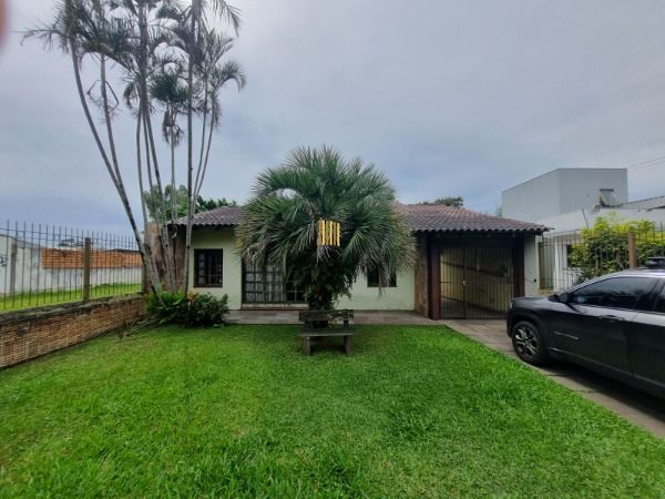 Terreno em Porto Alegre, no bairro Cavalhada, à venda.