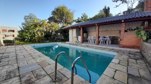 Predio para Venda - 434m², 0 dormitórios, Cavalhada