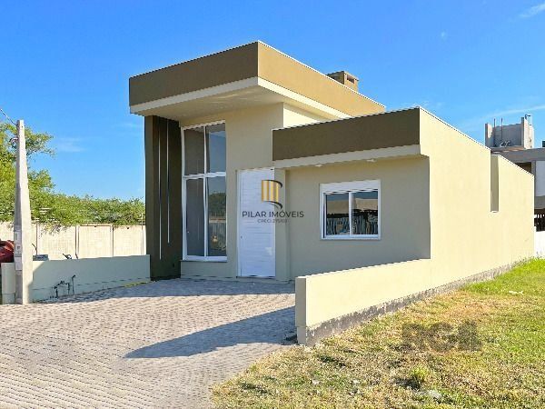 Casa de Condomínio 3 dormitórios no bairro Hípica
