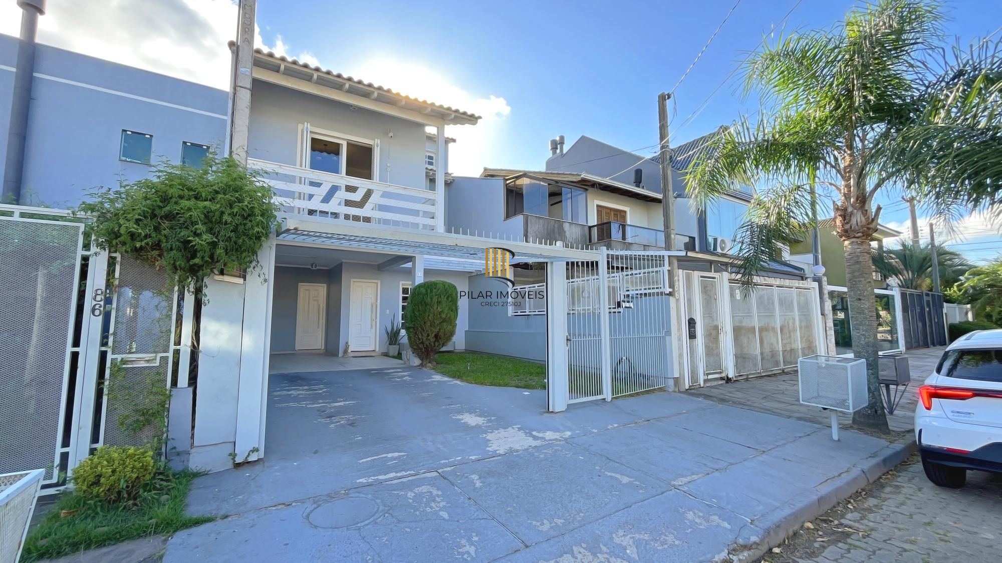 Casa de Condomínio 3 dormitórios no bairro Hípica