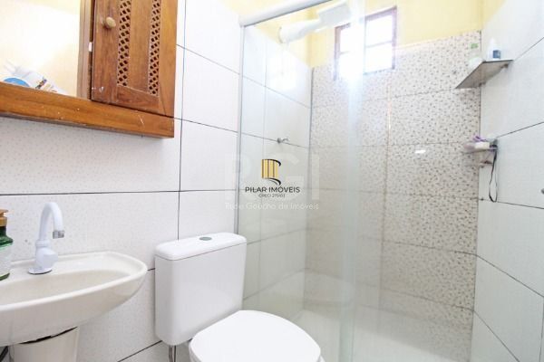 Casa para Venda - 220m², 4 dormitórios, sendo 2 suites, 5 vagas - Vila Nova