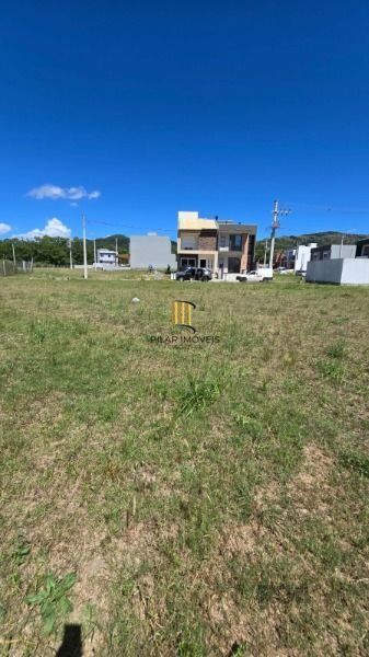 Terreno em Porto Alegre, no bairro Campo Novo, à venda.