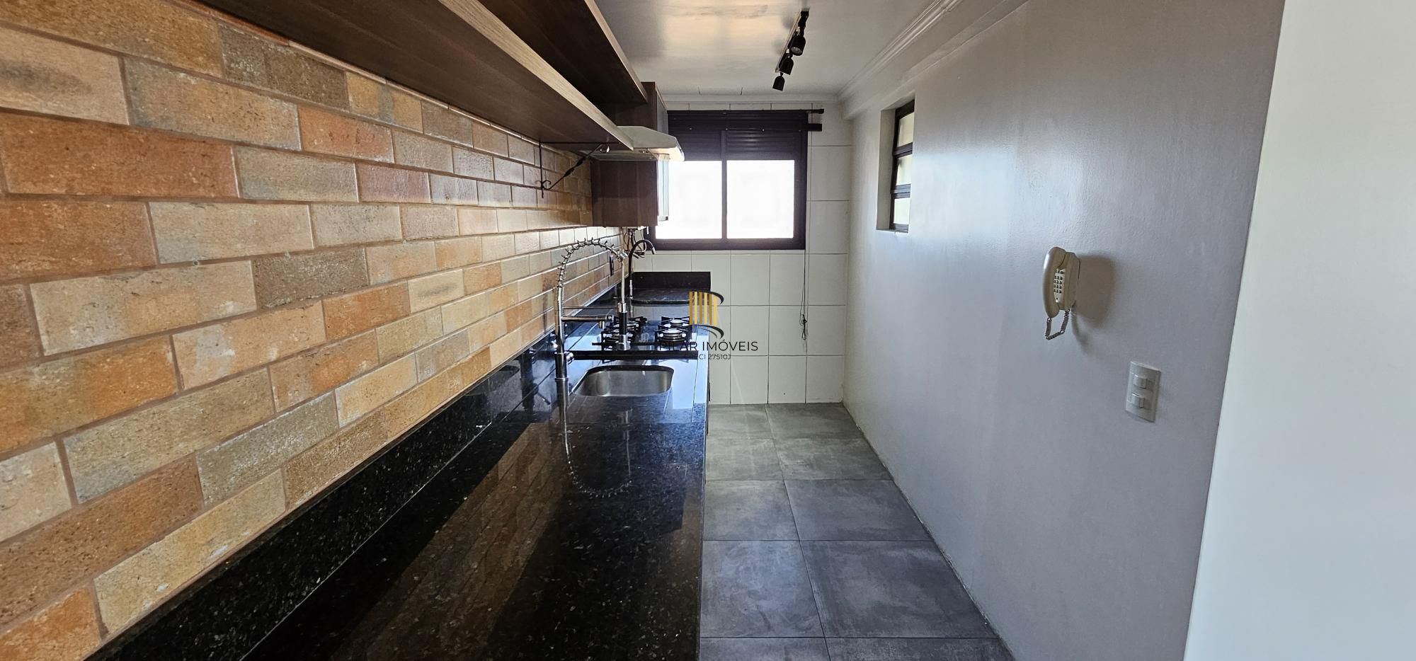 Apartamento 2 dormitórios no bairro Tristeza