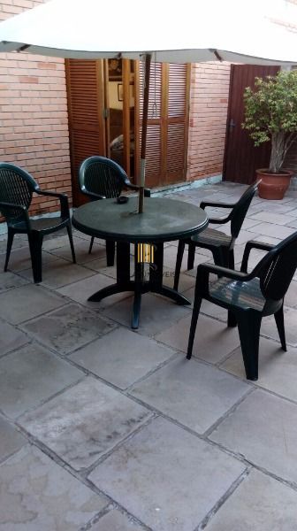 Casa para Venda - 254m², 5 dormitórios, sendo 1 suites, 4 vagas - Ipanema