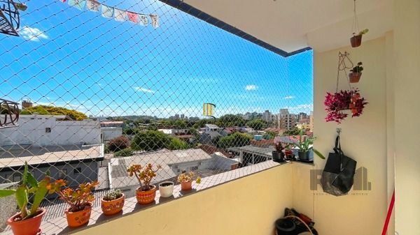 Apartamento 3 dormitórios no bairro Cavalhada