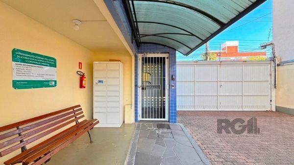 Apartamento 3 dormitórios no bairro Cavalhada