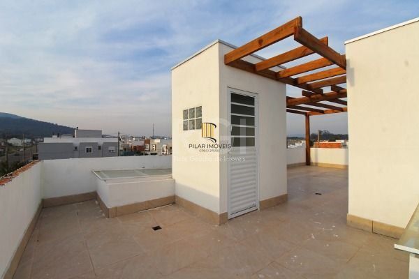 Casa para Venda - 217m², 3 dormitórios, sendo 1 suites, 2 vagas - Hípica