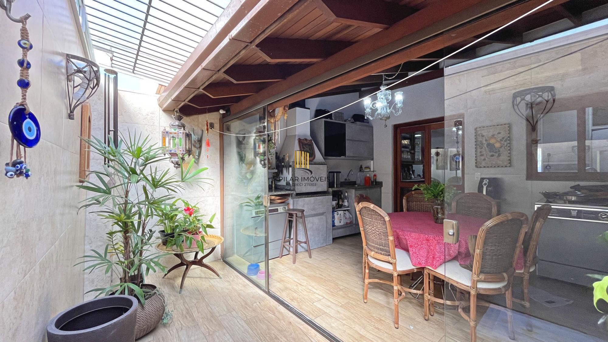 Casa de Condomínio 3 dormitórios no bairro Aberta dos Morros