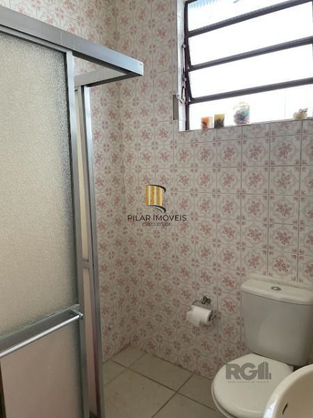 Casa 3 dormitórios no bairro Nonoai