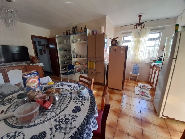 Casa para Venda - 140m², 2 dormitórios, 2 vagas - Hípica