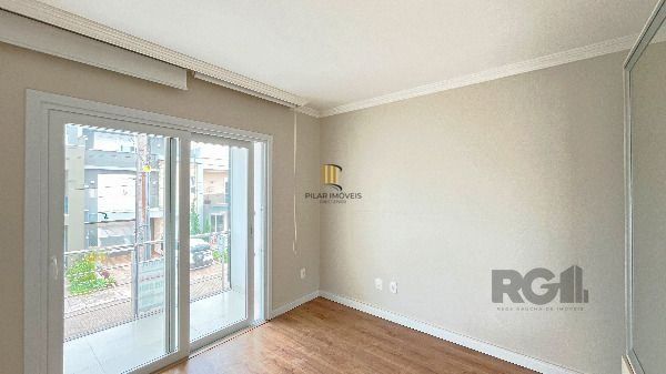 Casa Condominio em Porto Alegre, no bairro Hípica, com 3 dormitório(s), e 3 banheiros, à venda.