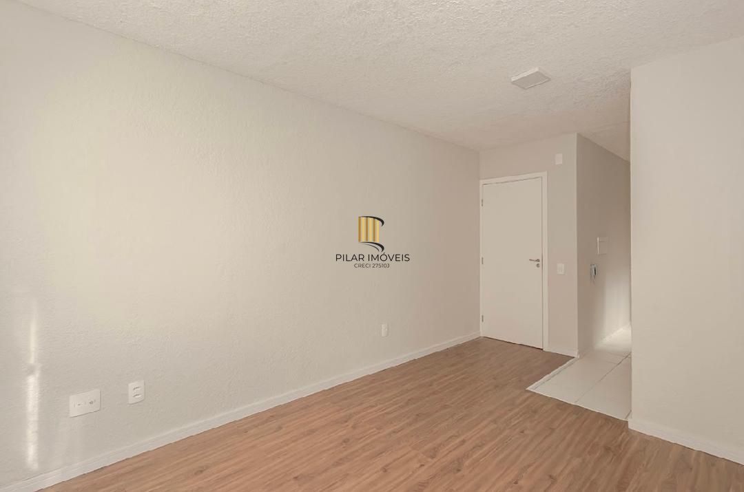 Ótimo apto térreo com 2 dormitórios com vaga de estacionamento