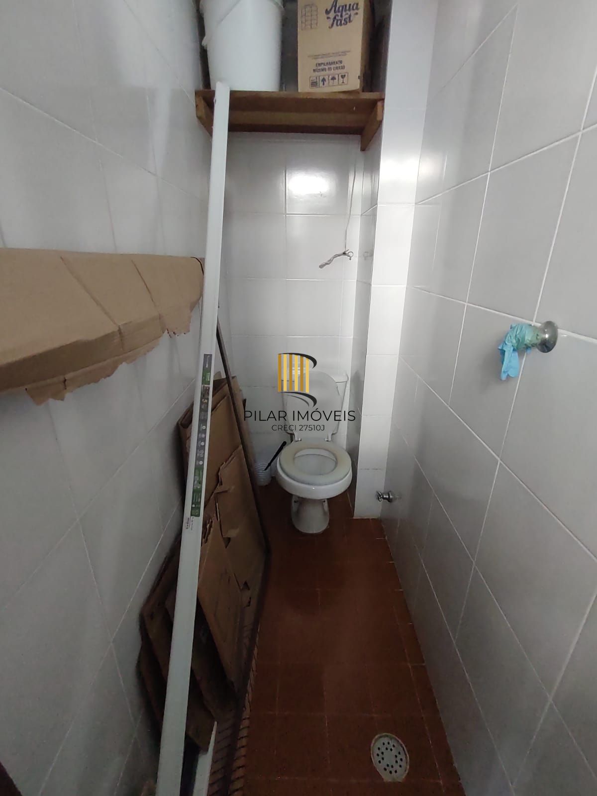 Excelente apartamento de dois dormitórios  na Av. Teresopolis com 68m2