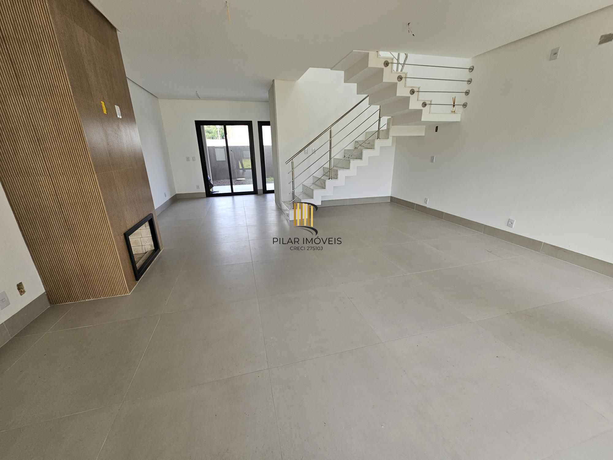 Casa Condominio em Porto Alegre, no bairro Campo Novo, com 3 dormitório(s), e 3 banheiros, à venda.