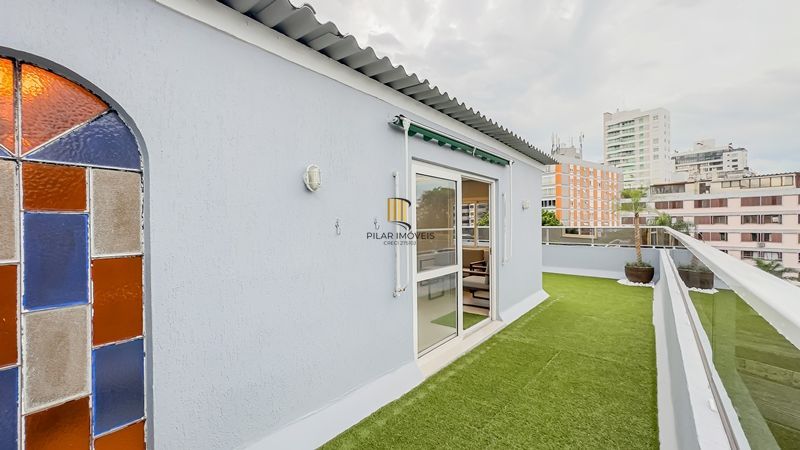 Cobertura 3 dormitórios no bairro Três Figueiras