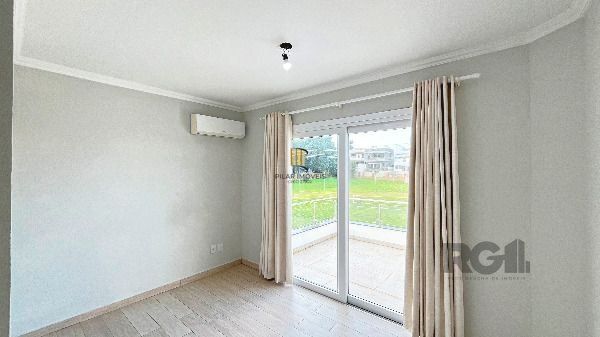 Casa para Venda - 166.54m², 3 dormitórios, sendo 3 suites, 2 vagas - Hípica