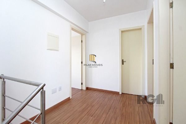 Casa Condominio para Venda - 110.02m², 3 dormitórios, sendo 1 suites, 2 vagas - Tristeza