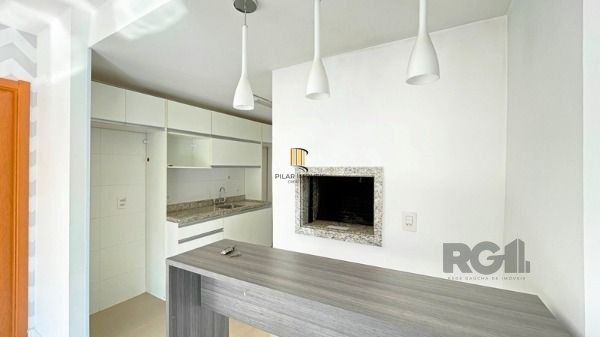 Apartamento em Porto Alegre, no bairro Cavalhada, com 3 dormitório(s), e 3 banheiros, à venda.