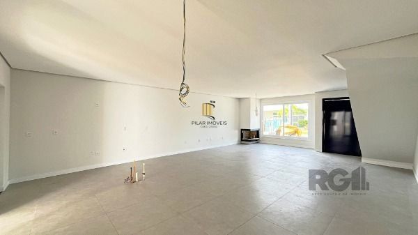 Casa Condominio em Porto Alegre, no bairro Aberta dos Morros, com 3 dormitório(s), e 3 banheiros, à venda.