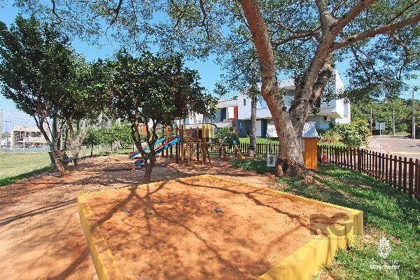 Casa Condominio em Porto Alegre, no bairro Hípica, com 3 dormitório(s), e 3 banheiros, à venda.