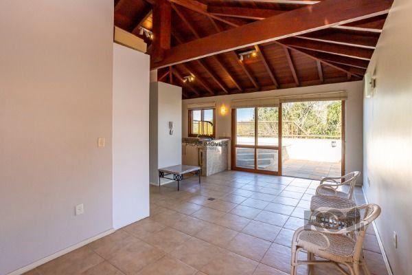 Casa Condominio em Porto Alegre, no bairro Jardim Isabel, com 3 dormitório(s), à venda.