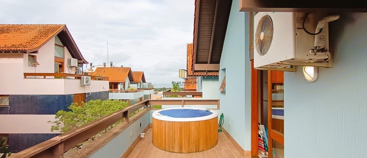Linda cobertura, 3 quartos, 1 suíte, infra completa no bairro Ipanema, com ofurô.