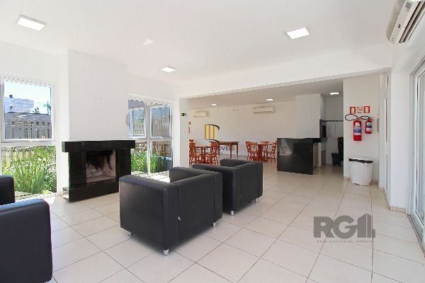 Casa Condominio em Porto Alegre, no bairro Hípica, com 3 dormitório(s), e 3 banheiros, à venda.