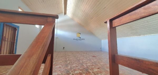 Casa em Porto Alegre, no bairro Hípica, com 3 dormitório(s), e 3 banheiros, à venda.