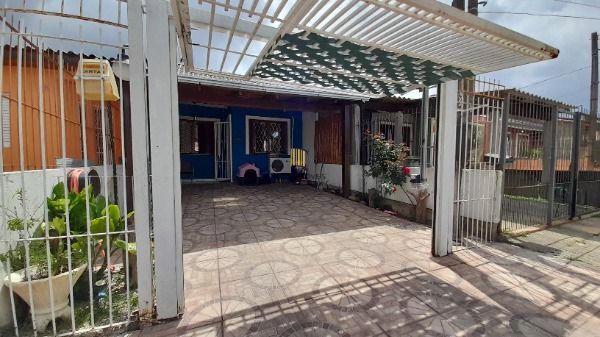 Casa para Venda - 62m², 2 dormitórios, 2 vagas - Hípica