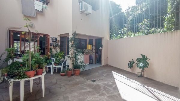 Casa para Venda - 169.3m², 3 dormitórios, sendo 1 suites, 2 vagas - Jardim Isabel