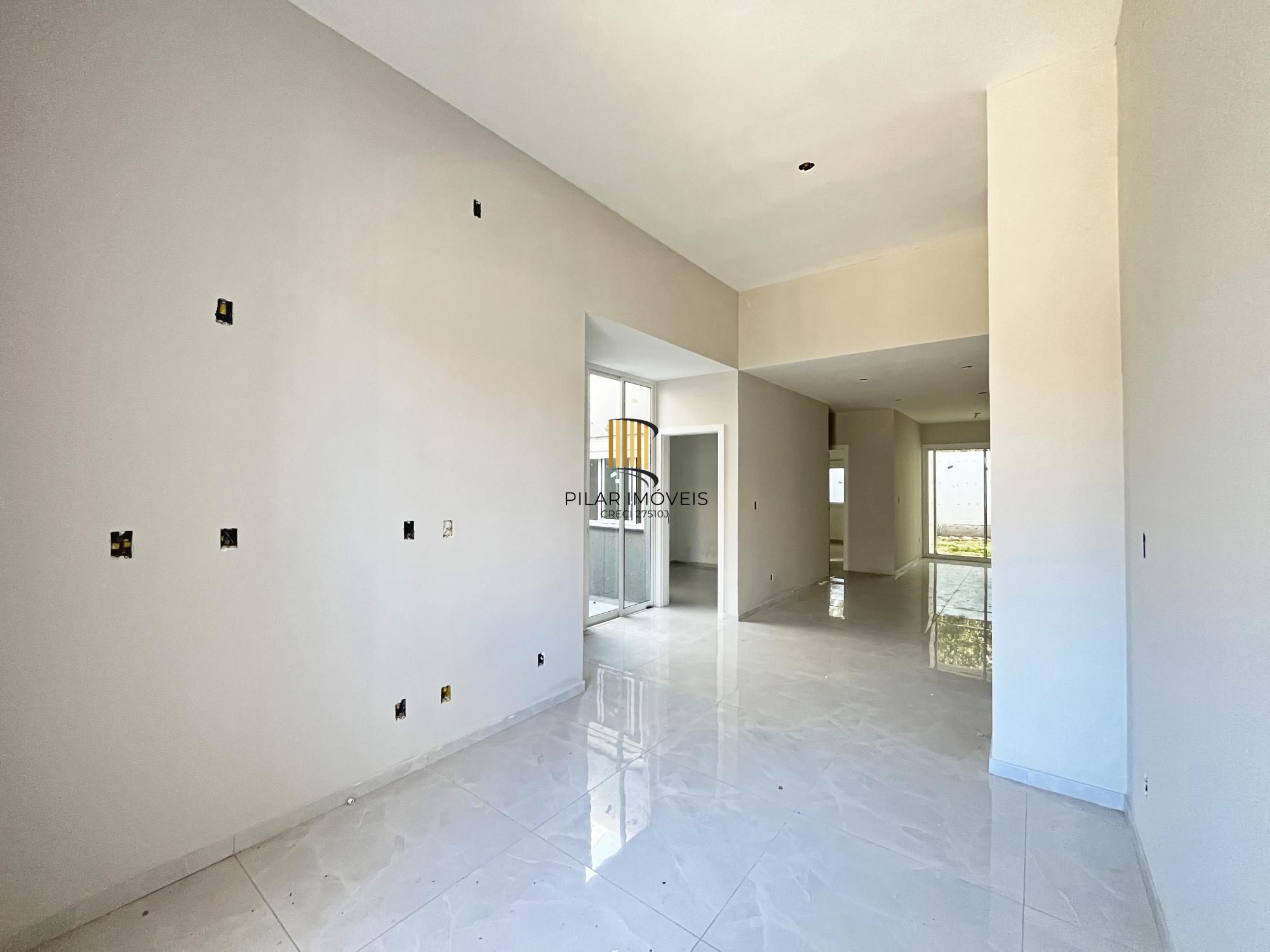 Nova ! Casa térrea 3 dormitórios com pátio amplo, bairro Hípica Boulervard !