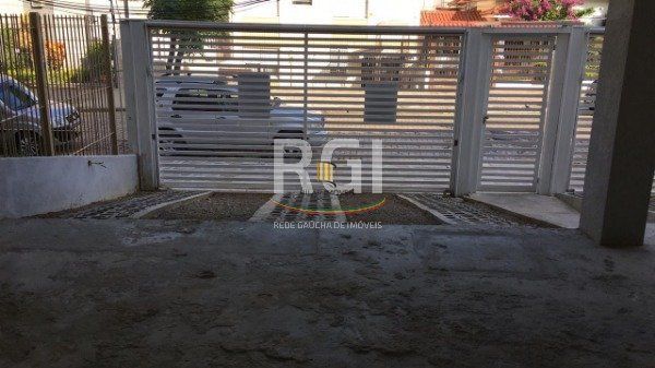 Cobertura 2 dormitórios no bairro Menino Deus